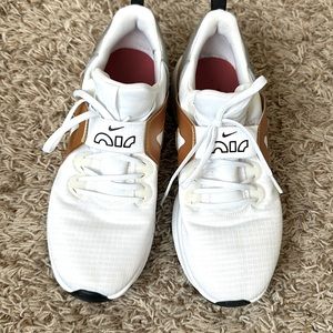 Women’s Nike AirMax